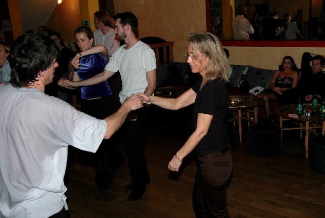 min 2006 12 05 latino 102